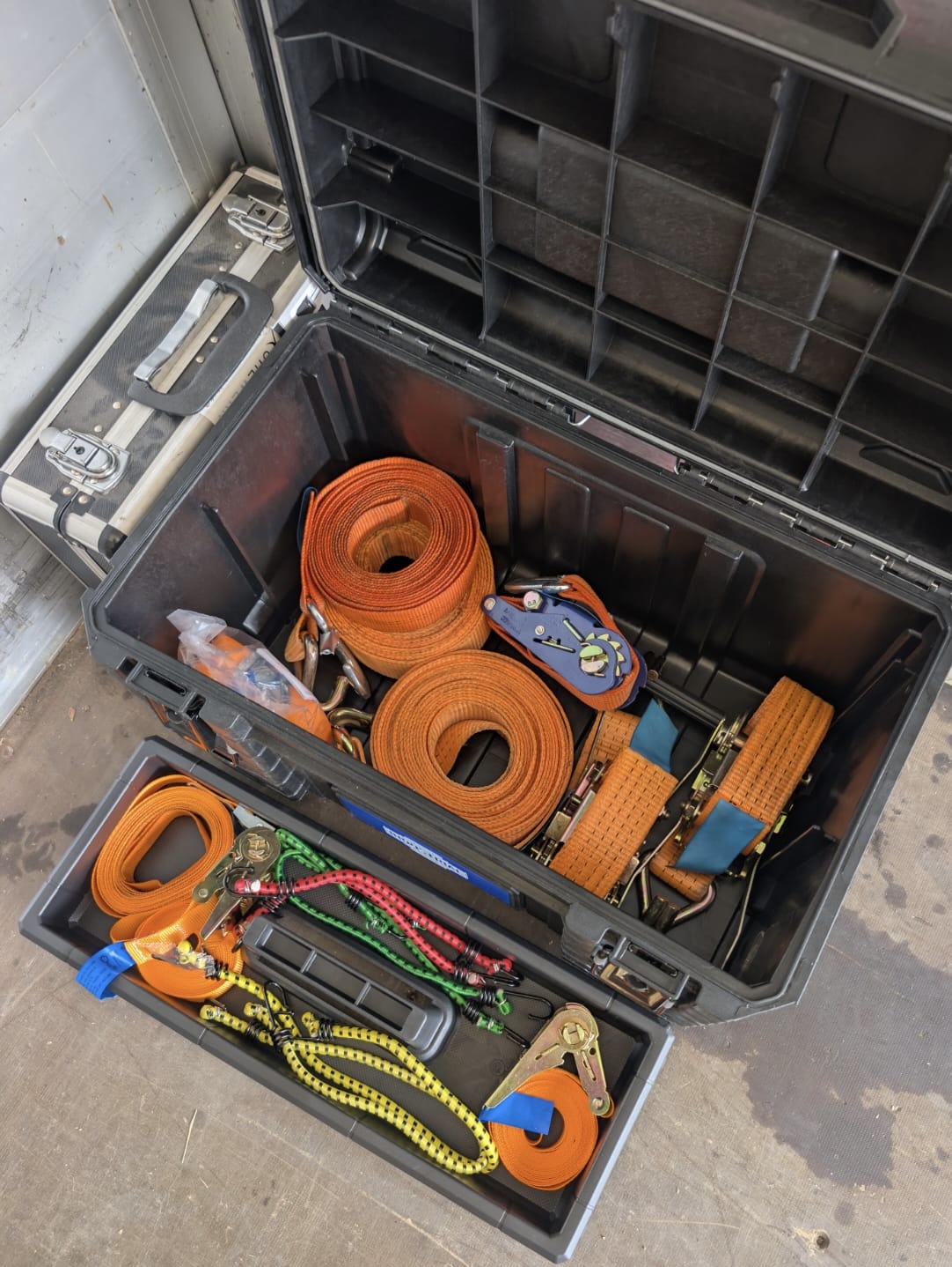 VW Crafter 35 mit Hebebühne – Ansicht 5