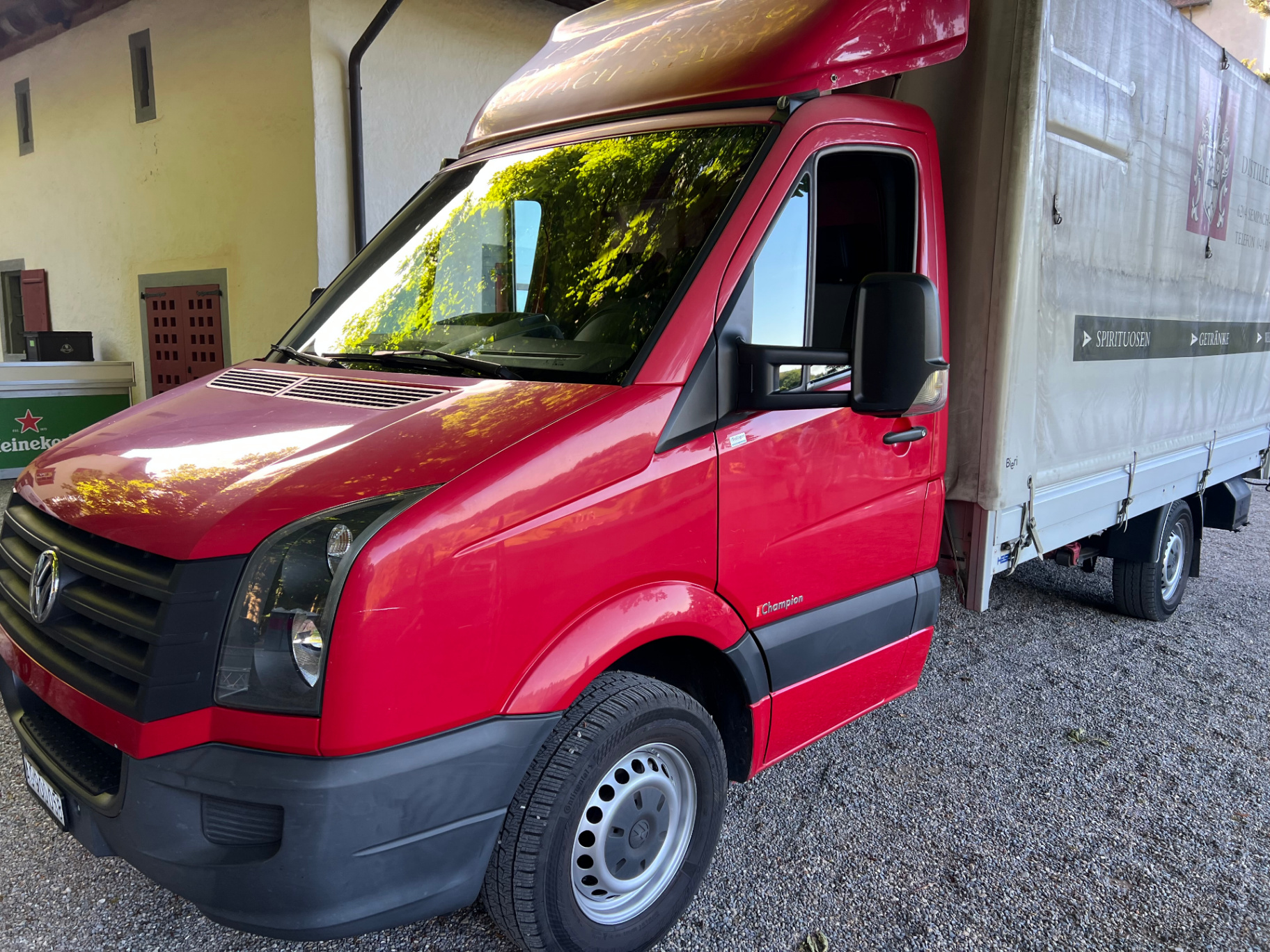 VW Crafter 35 mit Hebebühne – Ansicht 2
